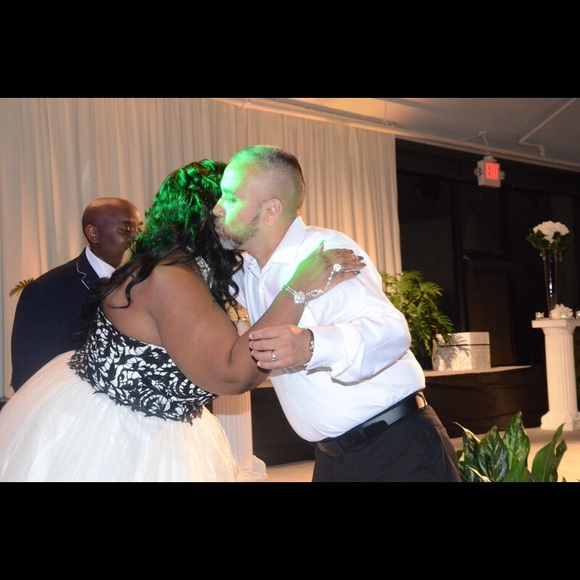 Wedding Gown - Picture 2 of 2